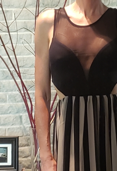 FOREVER 21 sleeveless side cutouts maxi dress S - Picture 8 of 10